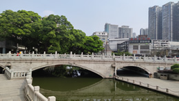 萝卜快跑Q3提供乘车服务47.4万次，累计超140万单